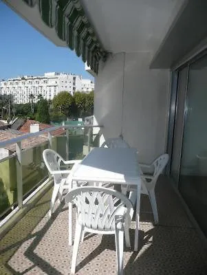 Sleeps 3 Wifi * Cannes
